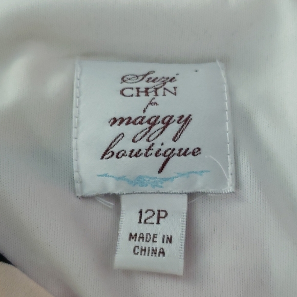 Sleeveless Stripe Jersey Dress - Picture 8 of 11